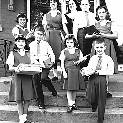 pupils-1960-(1).jpg